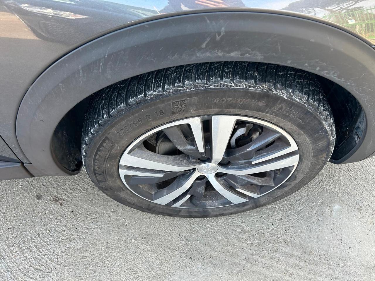 Peugeot 5008 BlueHDi 130 S&S EAT8 Allure Pack