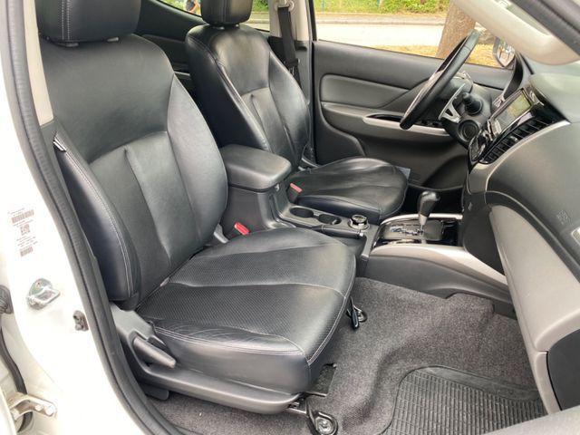 MITSUBISHI L200 FIAT FULLBACK 2.4 DI-D/181CV auto Double Cab 4x4