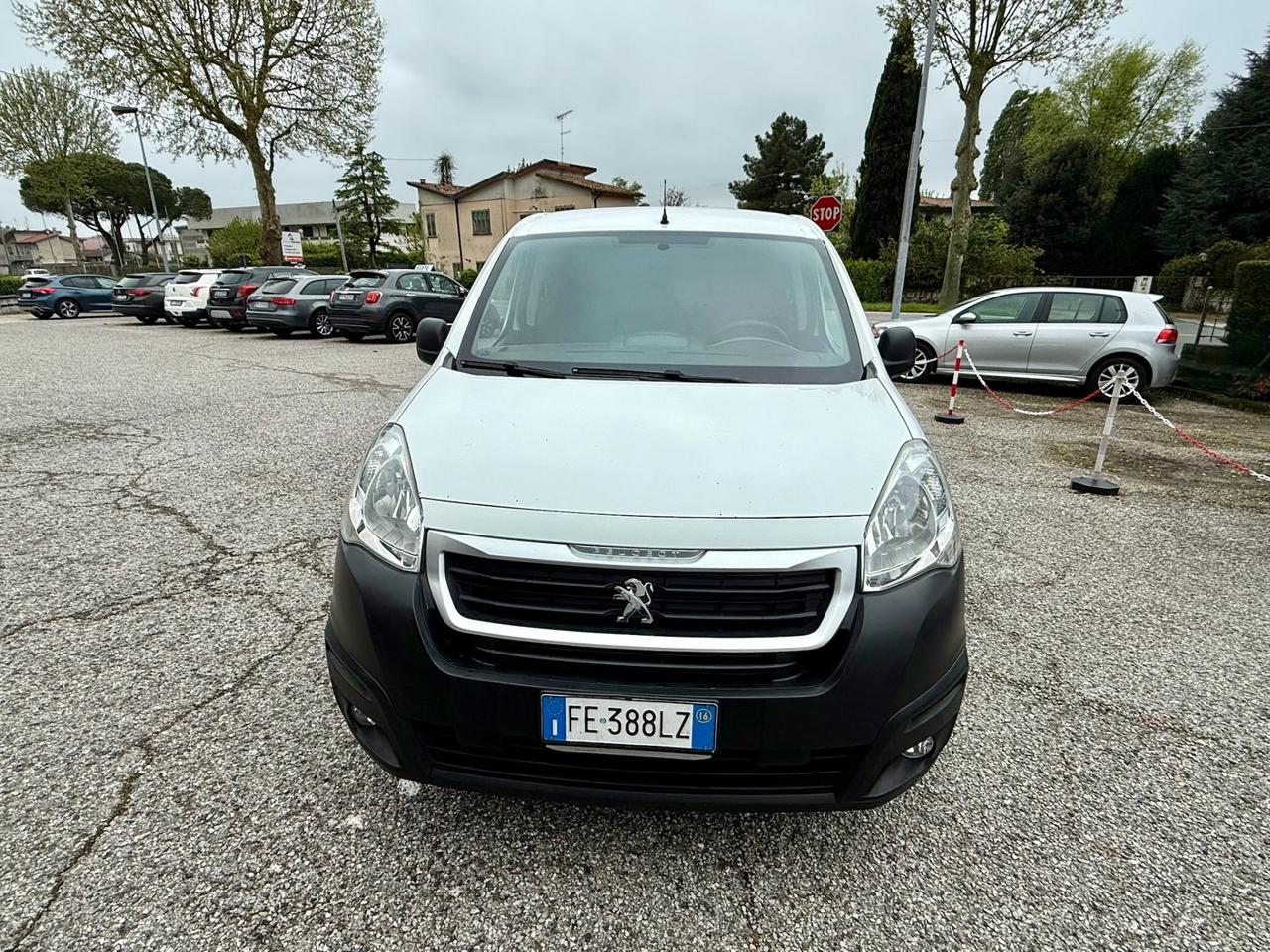 Peugeot Partner BlueHDi 100 Ok NEOPATENTATI