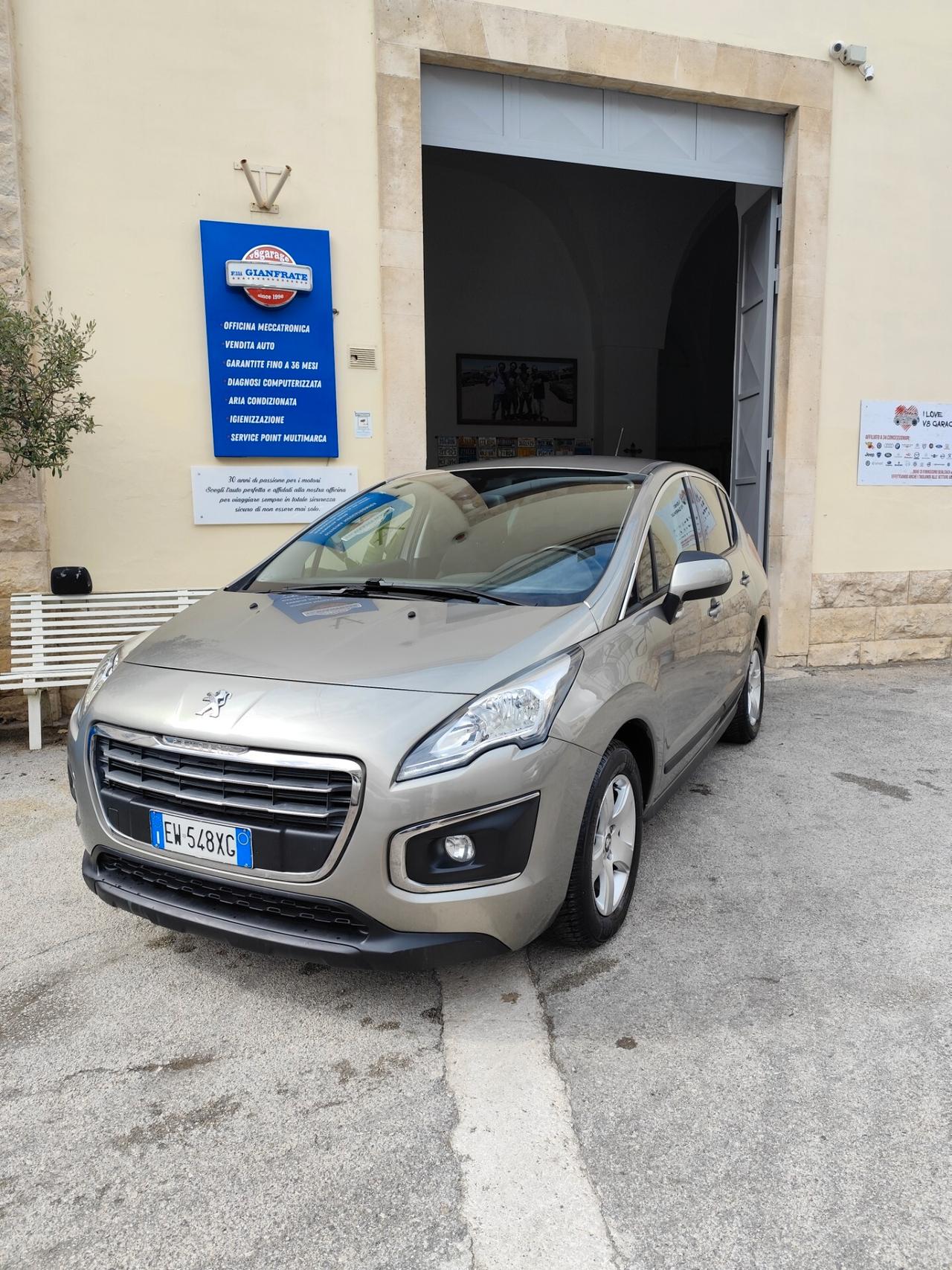 Peugeot 3008 1.6 HDi 115CV Business