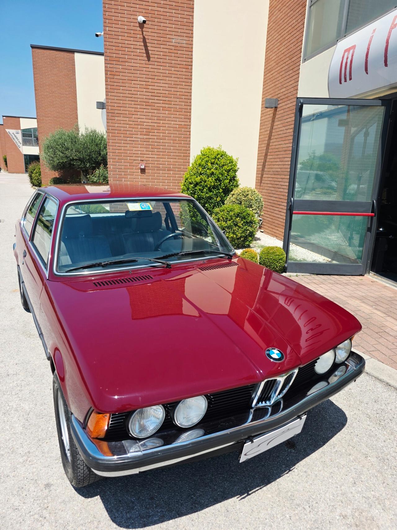 Bmw 320i Coupe Asi con CRS