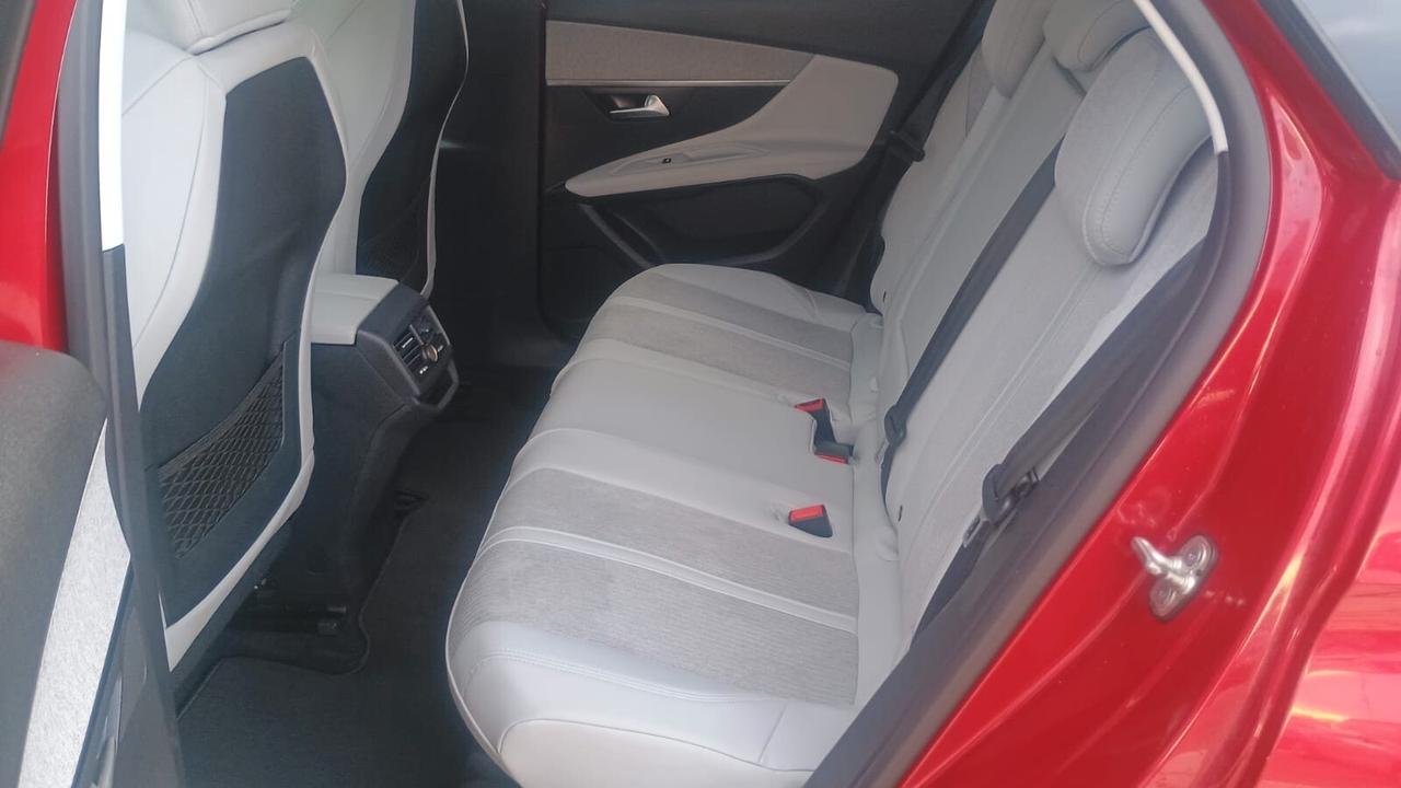 Peugeot 3008 BlueHDi 130 S&S EAT8 GT Line