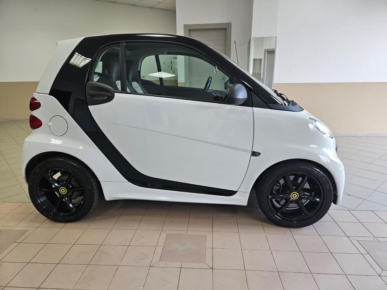 Smart ForTwo 800 40 kW coupé passion cdi