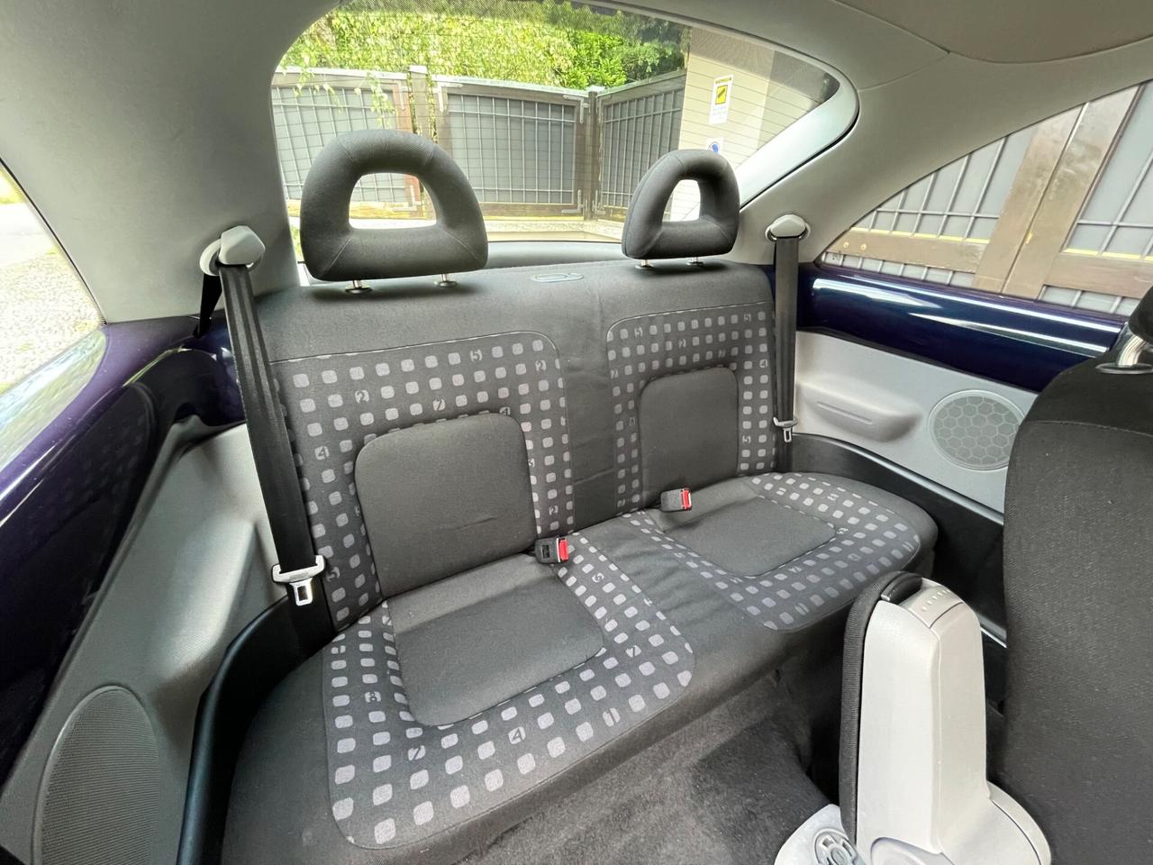 Volkswagen New Beetle 1.6 *SOLO 59000 KM*