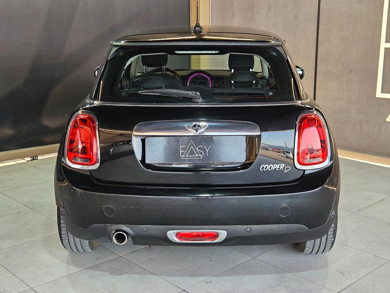 MINI Cooper D 1.5 3p auto