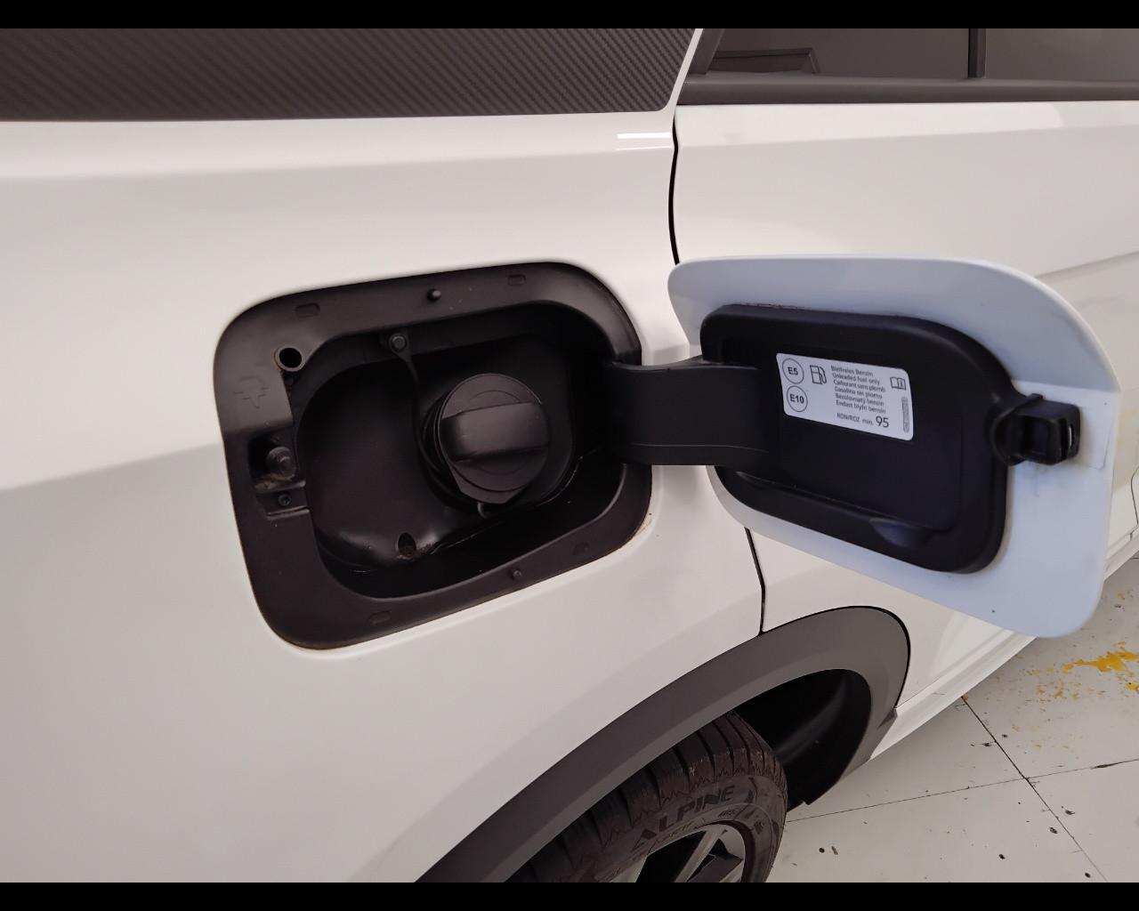 VOLKSWAGEN T-Roc 2022 - T-Roc 1.0 tsi R-Line 110cv