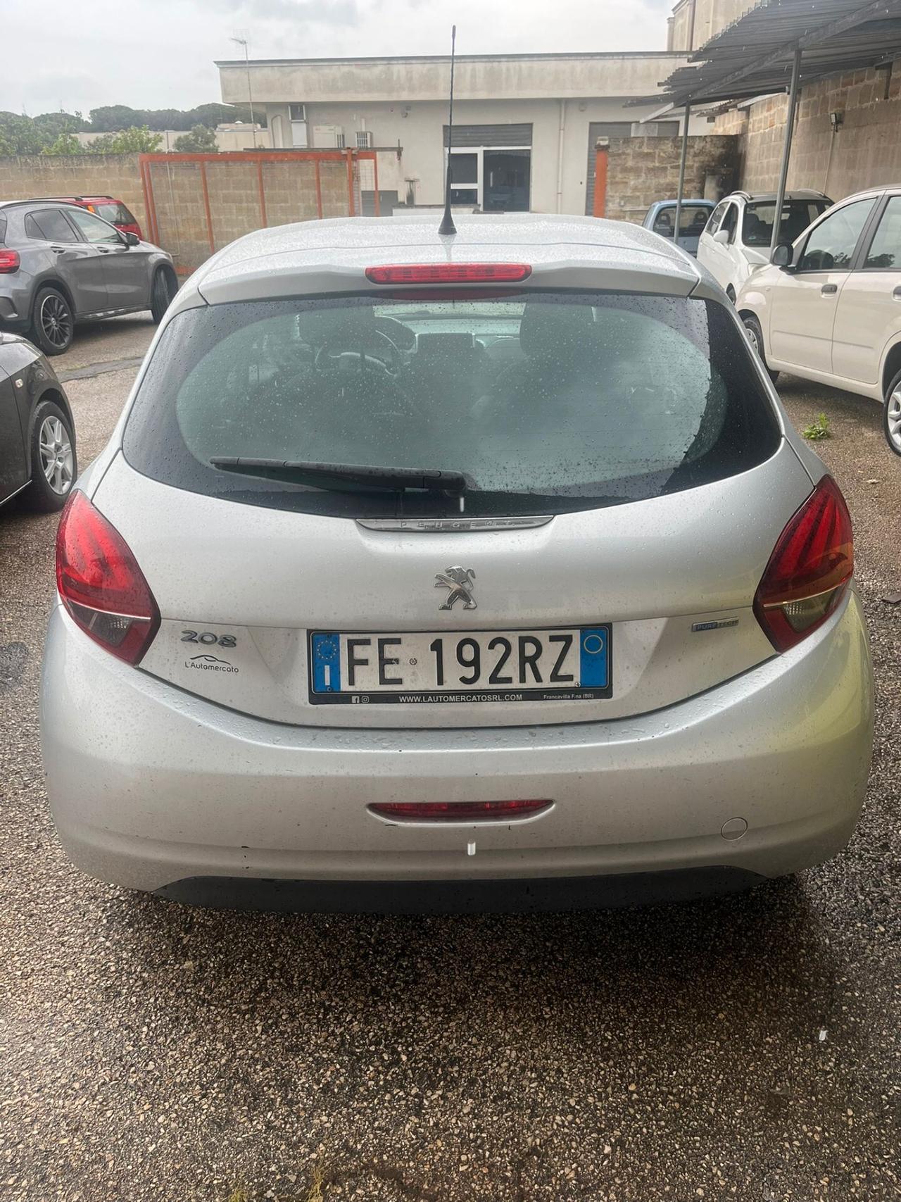 Peugeot 208 PureTech 2016 UNIPRO 118000KM