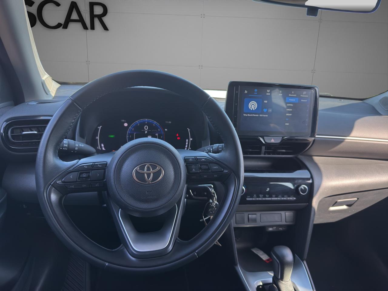 Toyota Yaris Cross 1.5h fwd 116cv - Unipro - Promo finanziamento - Cerchi in lega - Schermo - Retrocamera