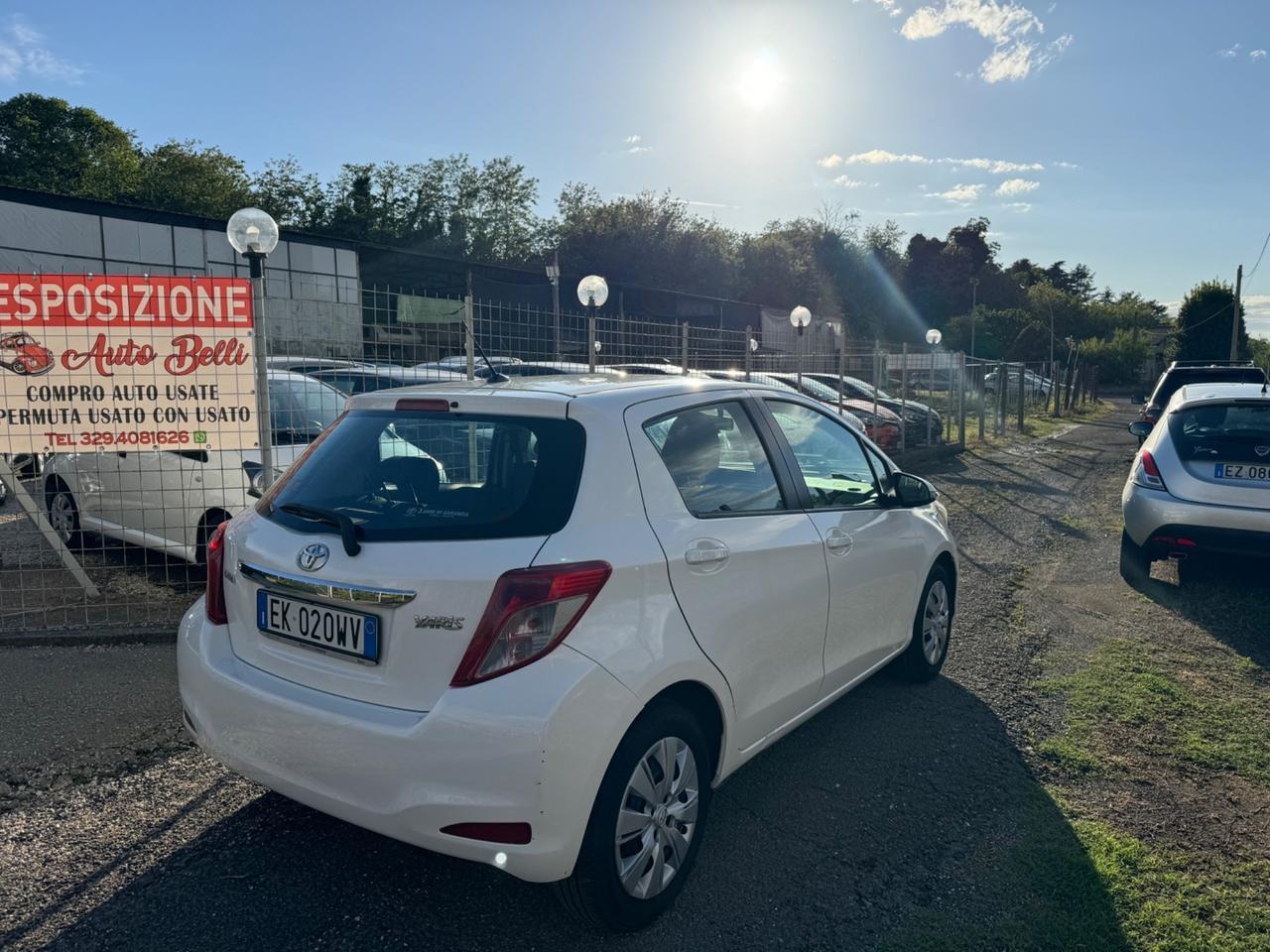Toyota Yaris 1.0 5 porte Lounge NEOPATENTATI