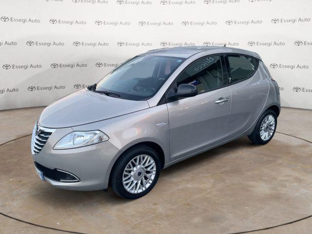 LANCIA Ypsilon 1.2 69 CV 5 porte Platinum