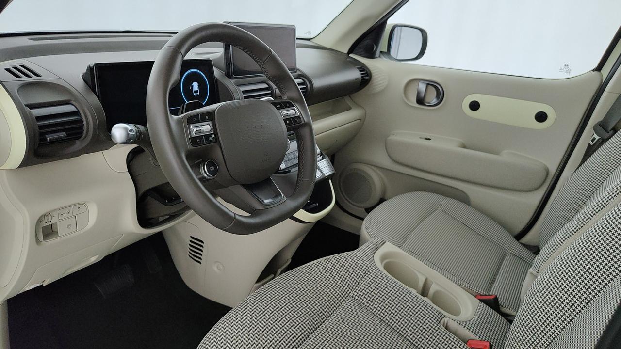 HYUNDAI Inster 49kWh XClass Tech Pack