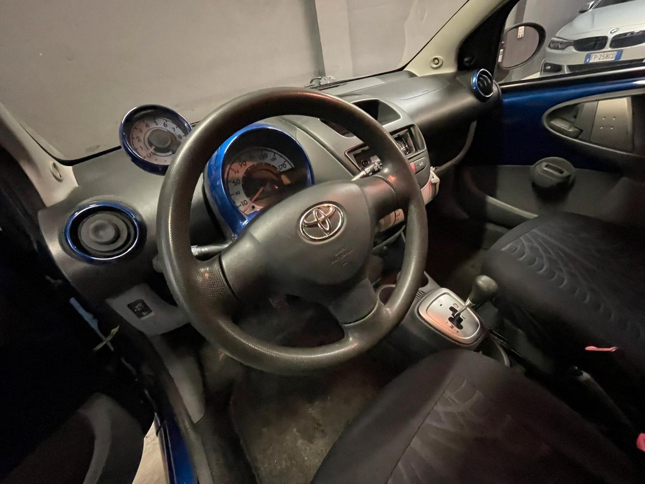 Toyota Aygo 1.0 12V VVT-i 5 porte Sol