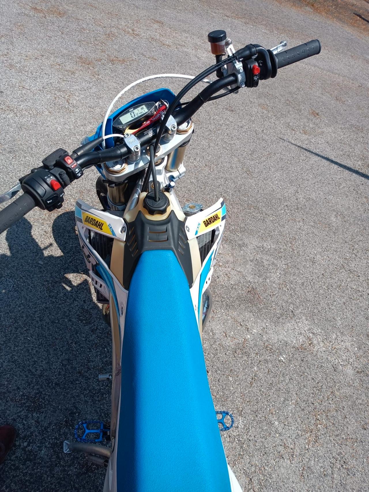 Tm SMR 300 ES Fi 2T