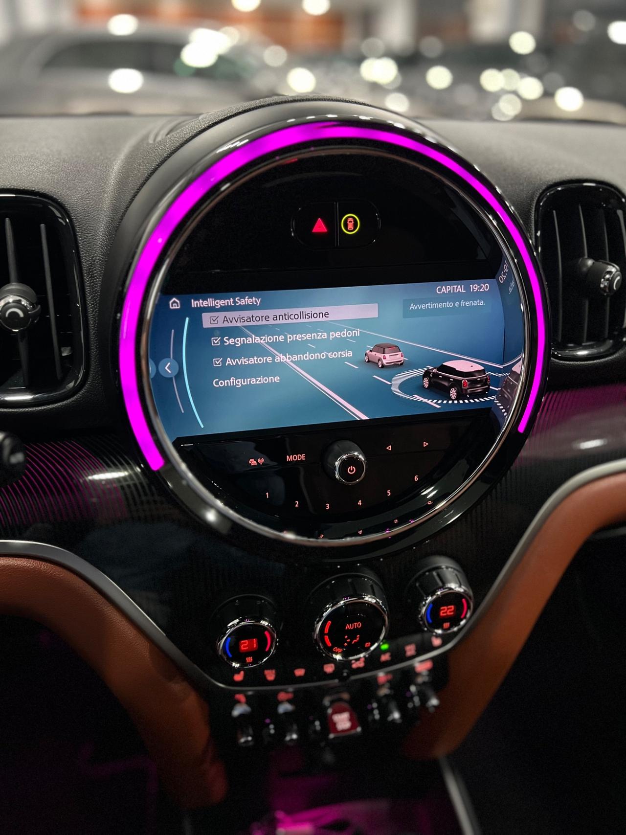 Mini COUNTRYMAN SD 2.0 Aut. YOURS ALL4 190 cv