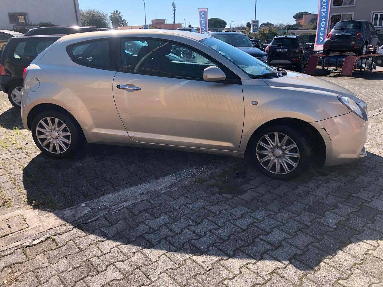 Alfa Romeo MiTo 1.4 8V ADATTA PER NEOPATENTATI POSSIBILITA' DI GARNZIA FINO A 36 MESI!!!