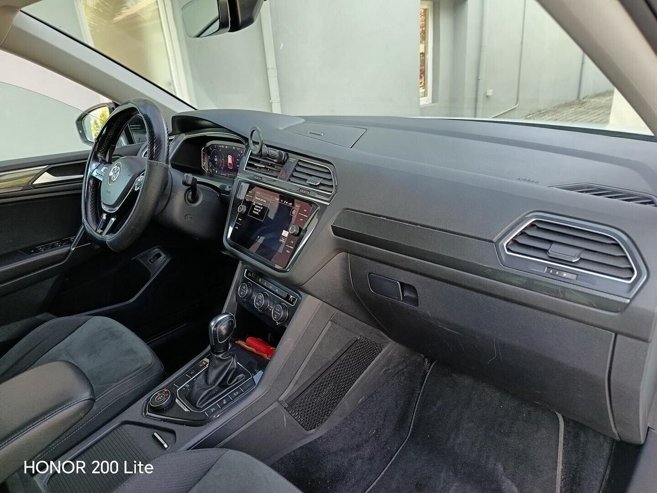 VOLKSWAGEN Tiguan Allspace 2.0 TDI DSG 4MOT R-LINE