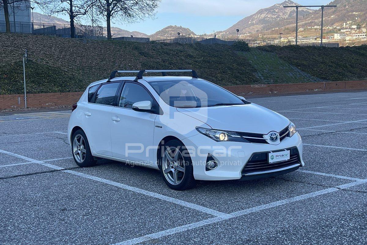 TOYOTA Auris 1.8 Hybrid Lounge