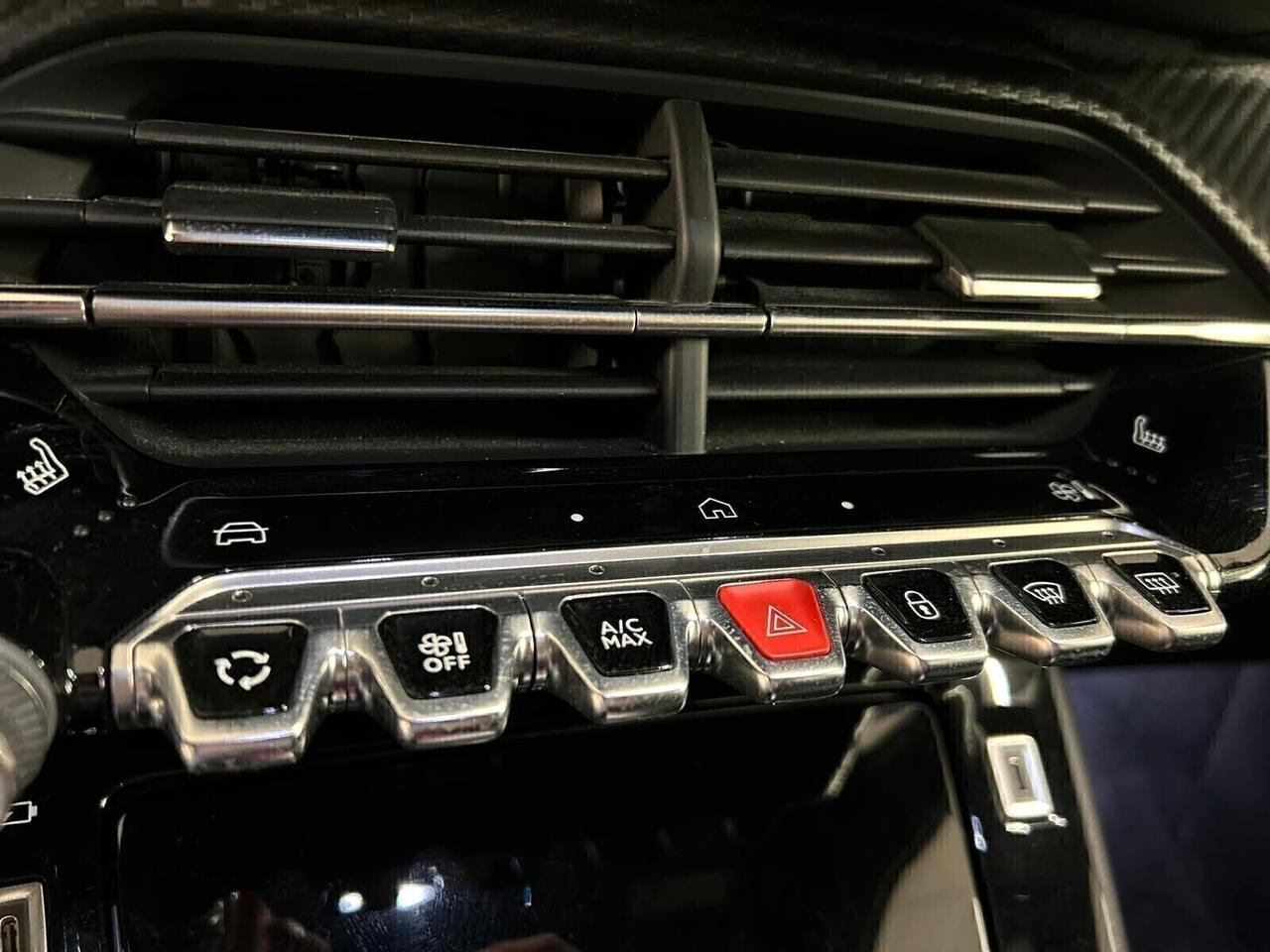 Peugeot 208 GT Hybrid 145 e-DCS6 SPOTICAR