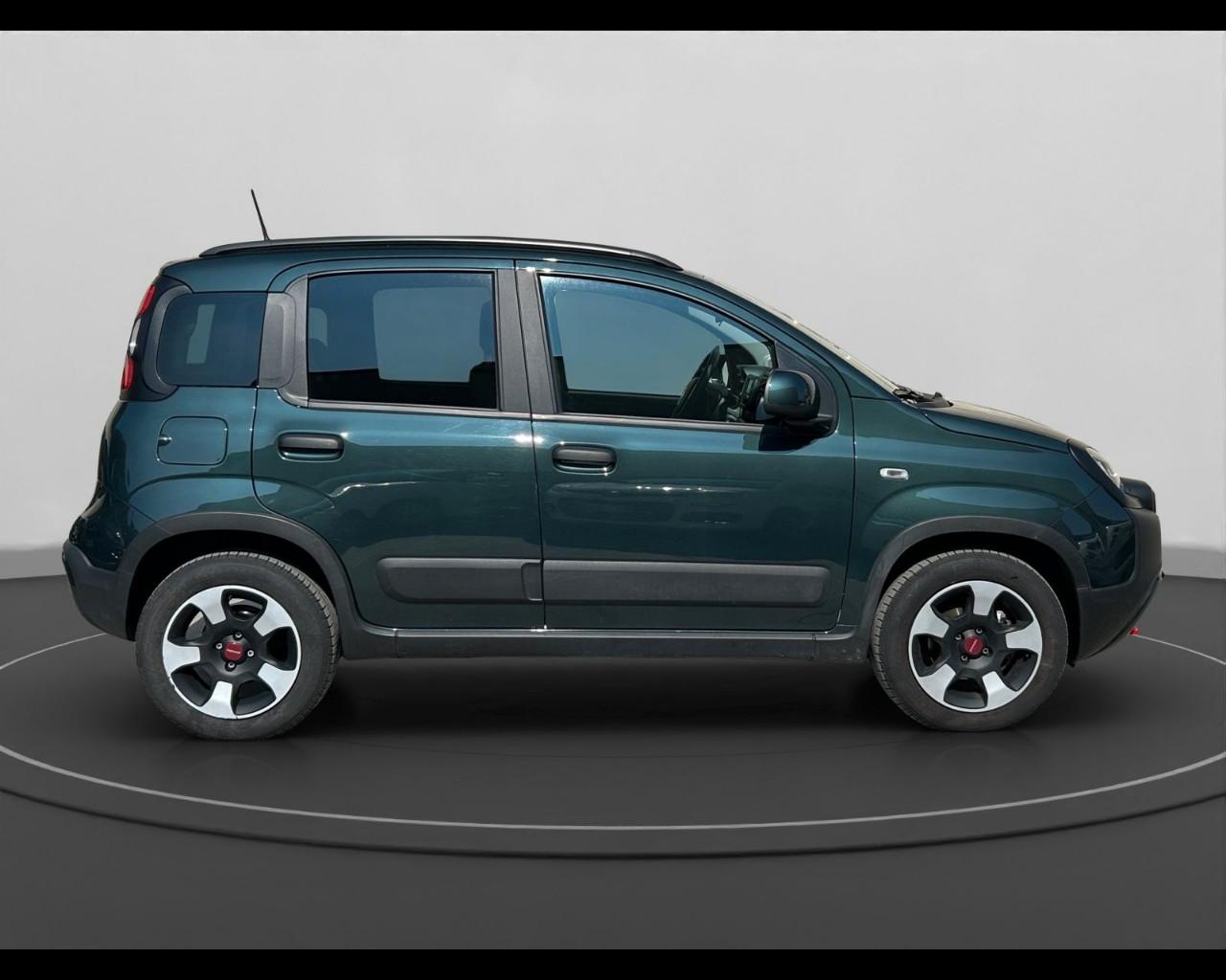 FIAT Panda III 2021 Cross - Panda 1.0 firefly hybrid Cross s&s 70cv 5p.ti