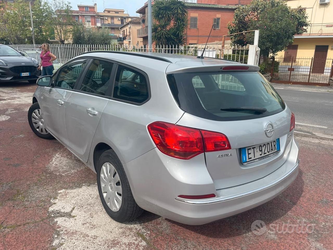 OPEL ASTRA PRONTA CONSEGNA