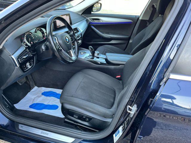 BMW 520 d Touring Business aut. *HEAD-UP *360° *ACC CRUISE