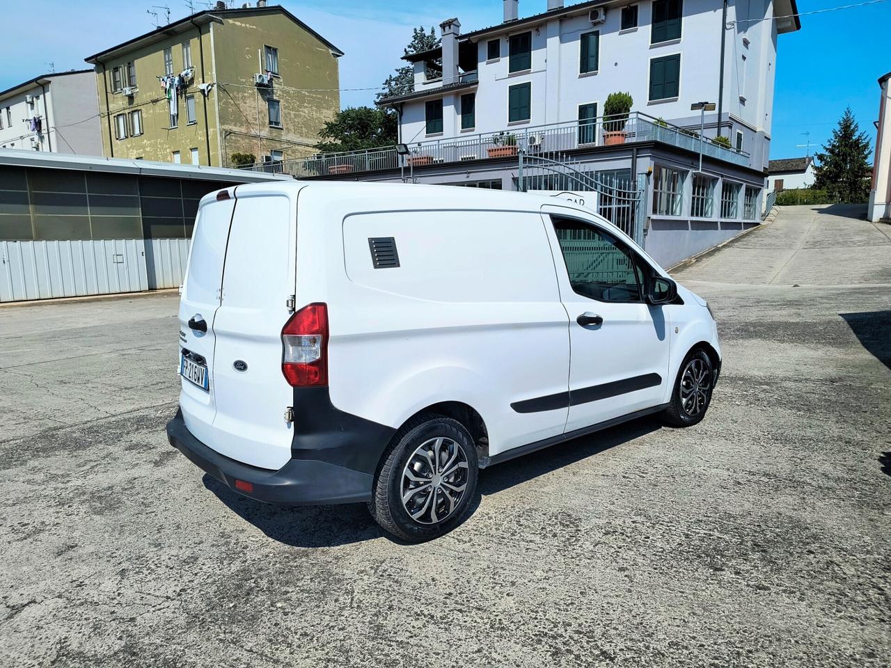 Ford Transit Courier 1.5 TDCi 100CV Van Trend EURO 6B