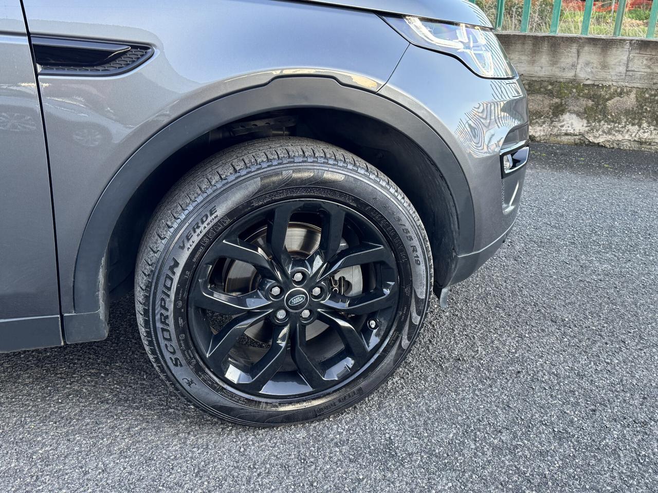 Land Rover Discovery Sport 2.0 TD4 180 CV HSE