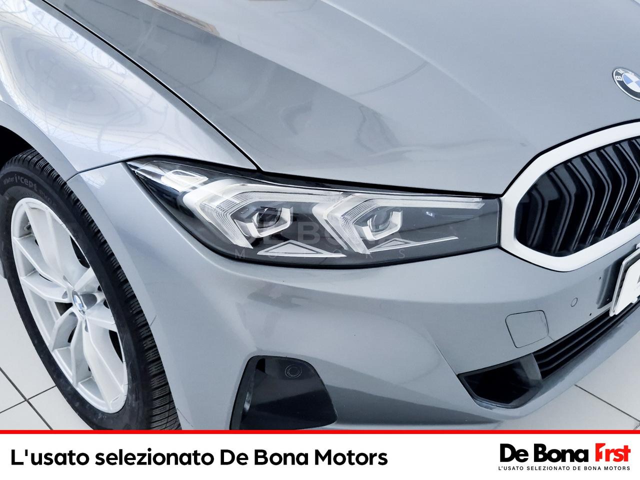 BMW Serie 3 320d touring mhev 48v xdrive auto