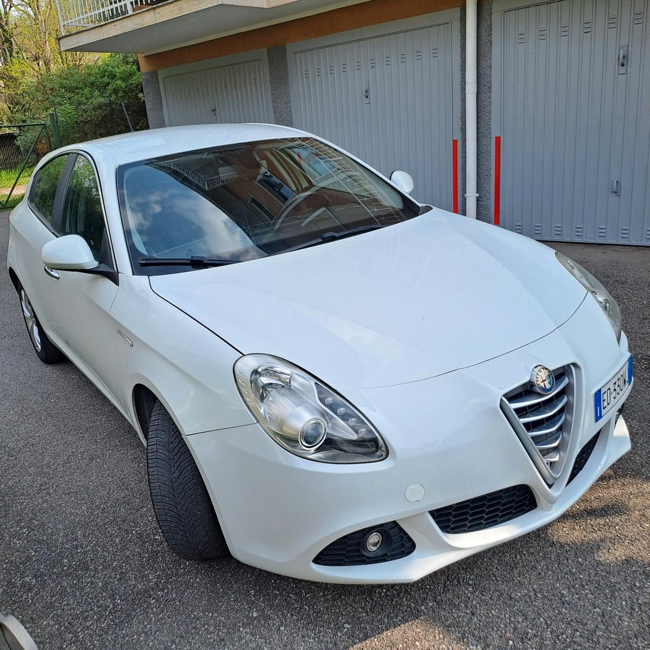 Alfa Giulietta 1.6 Jtd KM REALI