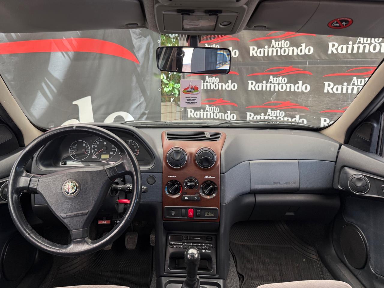 Alfa Romeo 146 1.6i 16V Twin Spark
