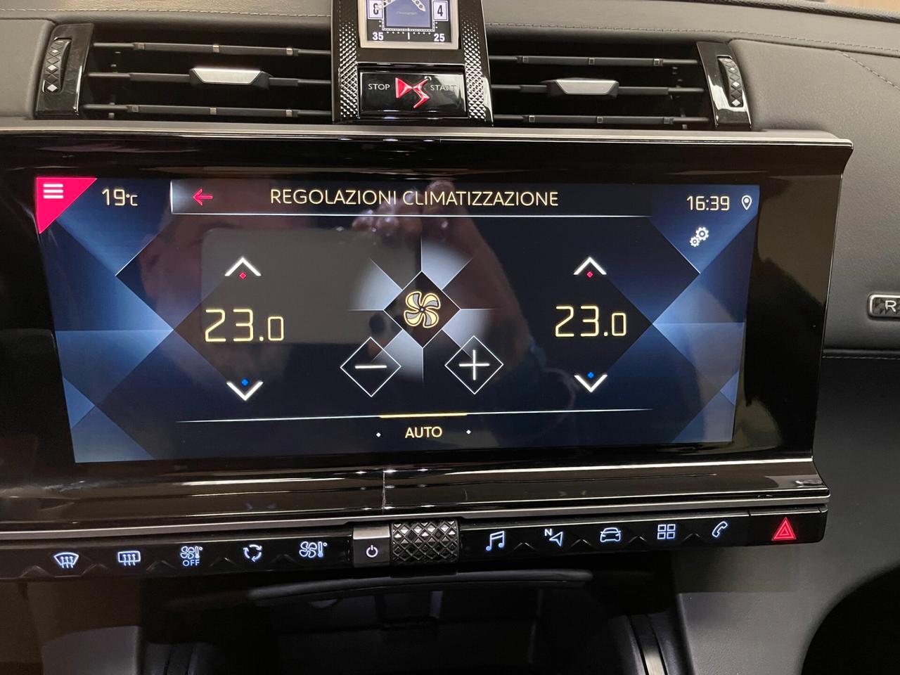 Ds 7 Automobiles Crossback Rivoli 2.0 bluehdi 180cv c.auto-LEGGI SOTTO