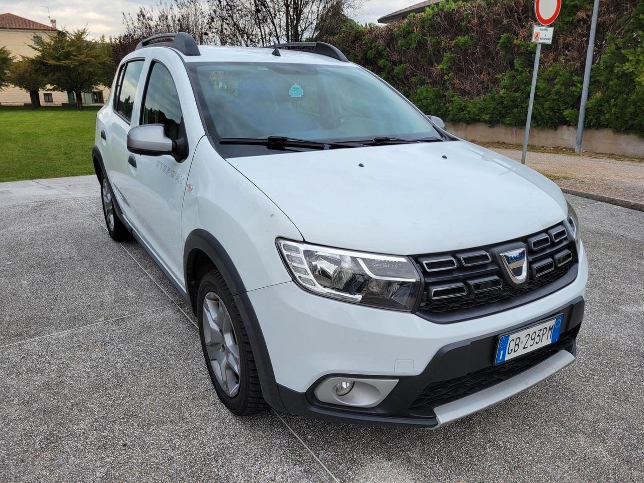 Dacia Sandero Stepway 1.5 Blue dCi 95 CV Comfort