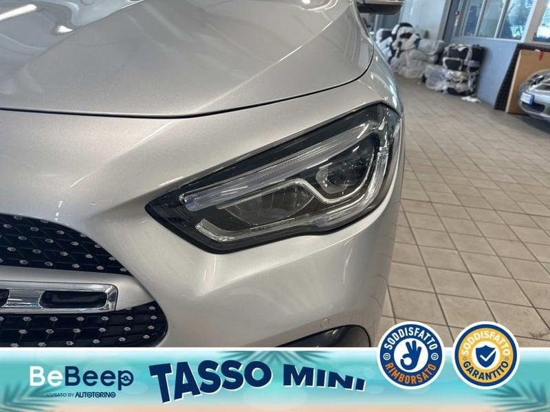 Mercedes-Benz GLA 200 D PREMIUM 4MATIC AUTO