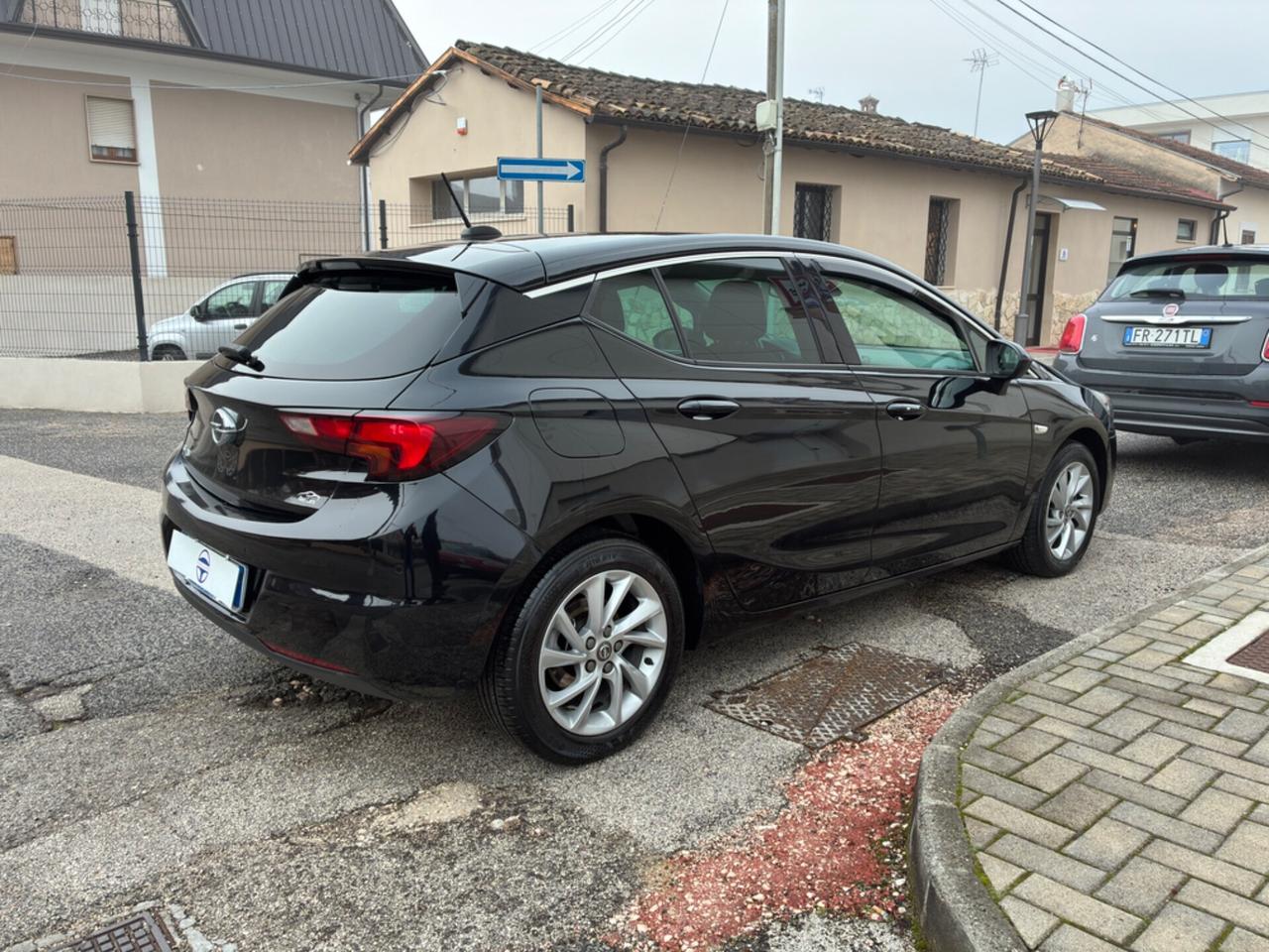 Opel Astra 1.5 CDTI 122 CV S&S 5 porte Business Elegance