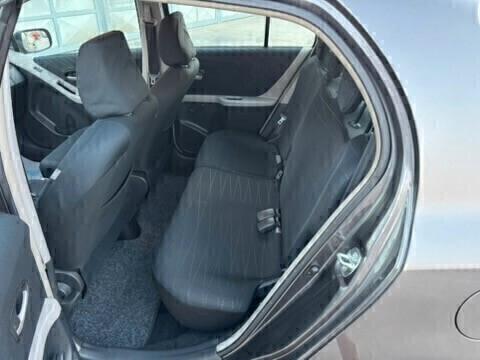 Toyota Yaris 1.3 5 porte Navi