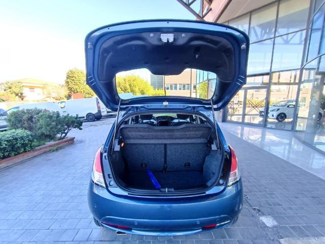 LANCIA Ypsilon 1.0 FireFly 5 porte S&S Hybrid Gold