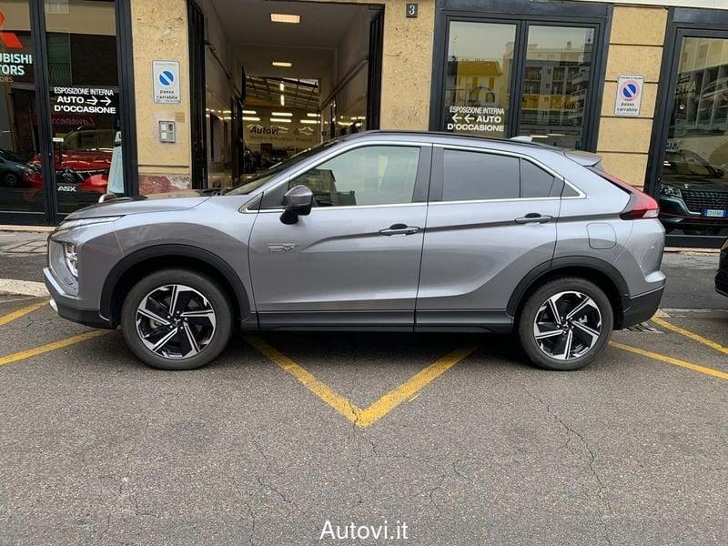 Mitsubishi Eclipse Cross 2.4 MIVEC 4WD PHEV Instyle SDA Pack 0