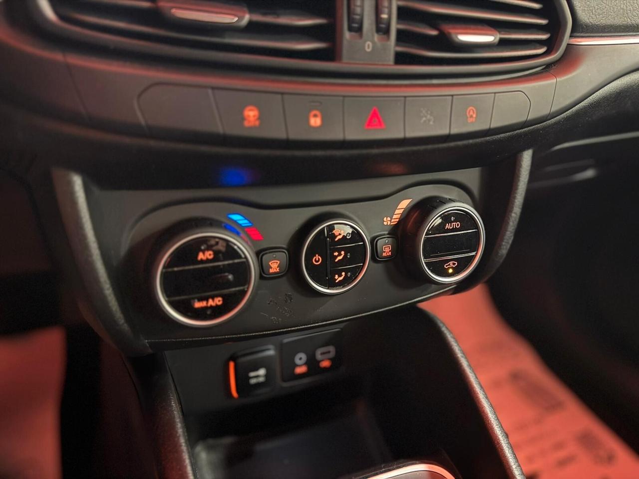 Fiat Tipo 1.3 Mjt S&S 5 porte Easy