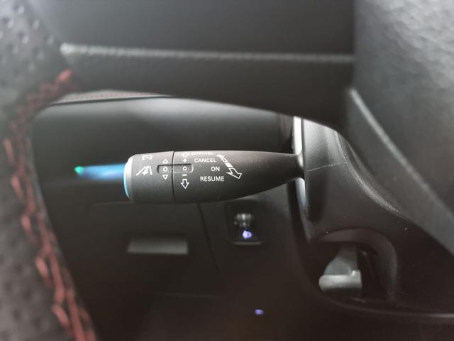 MG EHS Plug-in Hybrid Luxury
