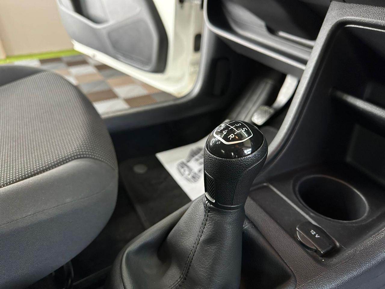 Volkswagen up! 1.0 5p. R-line