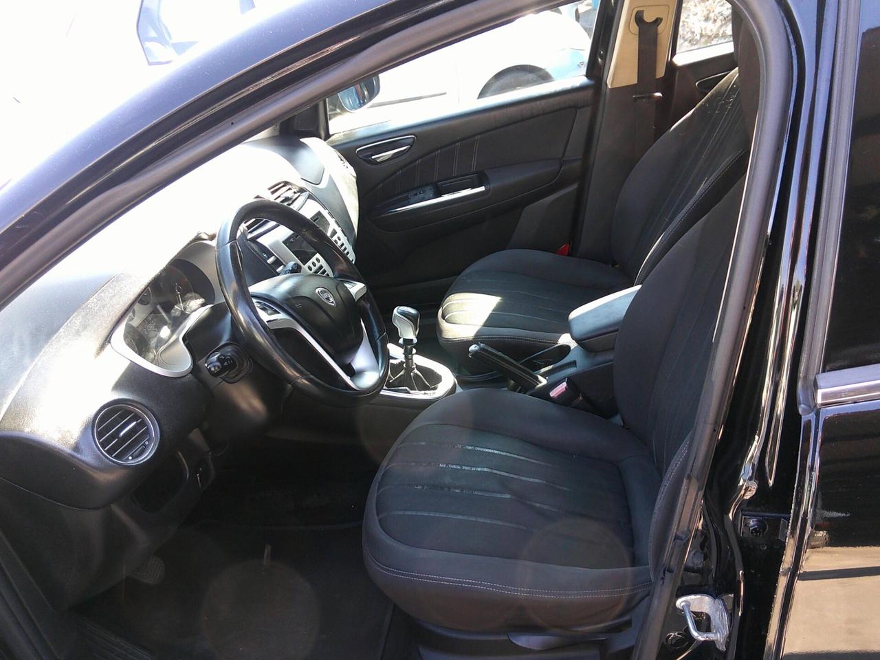 Lancia Delta 1.6 MJT DPF Oro 10