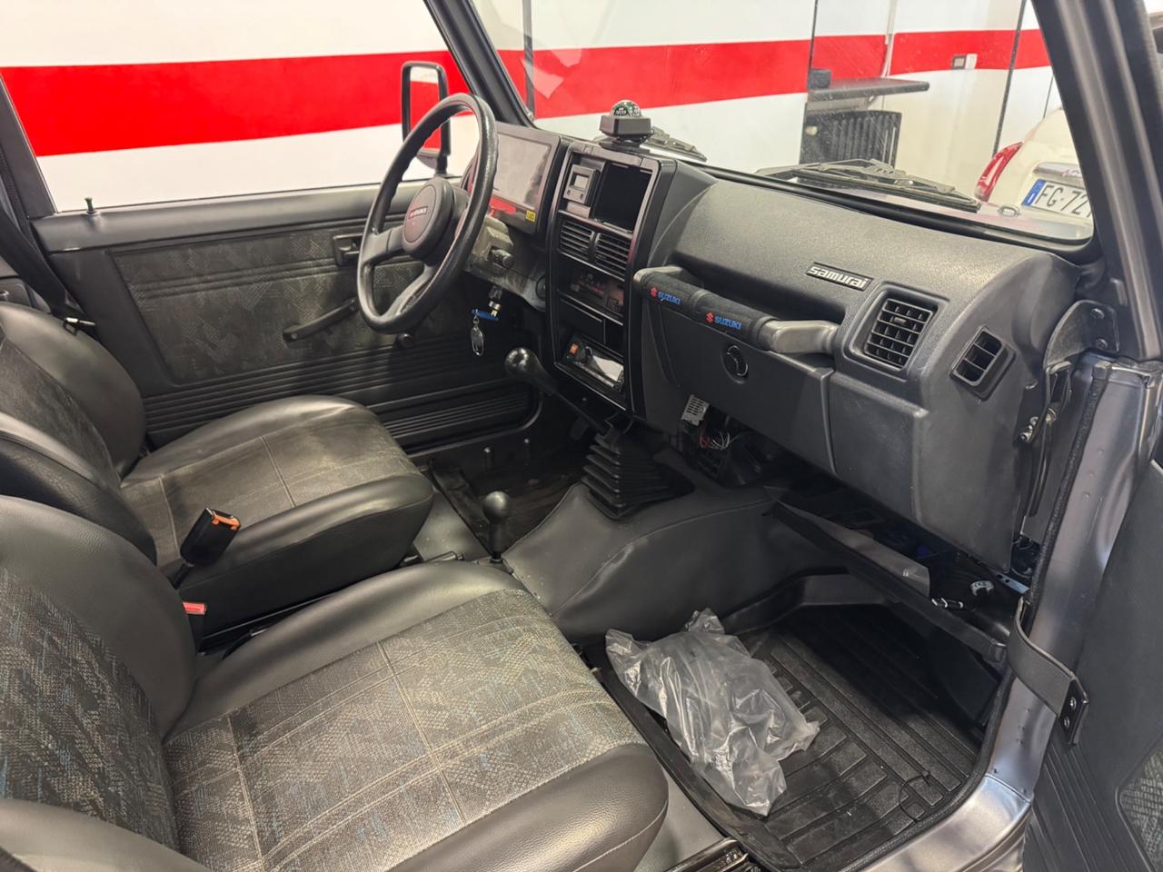 Suzuki SJ Samurai 1.3i cat Cabriolet De Luxe Permuto
