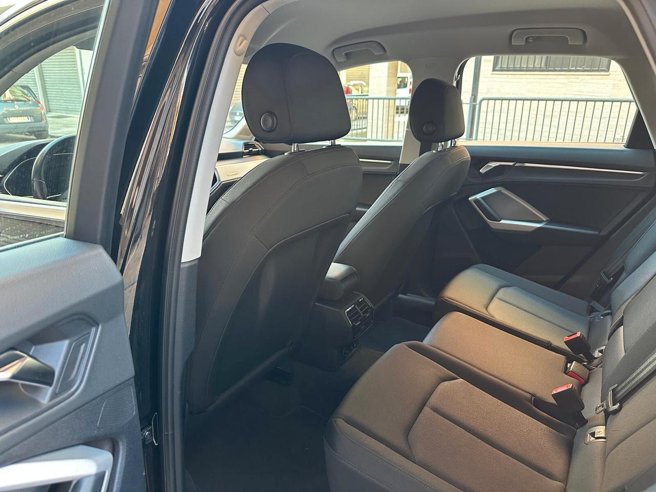 Audi Q3 TDI quattro S tronic Advanced