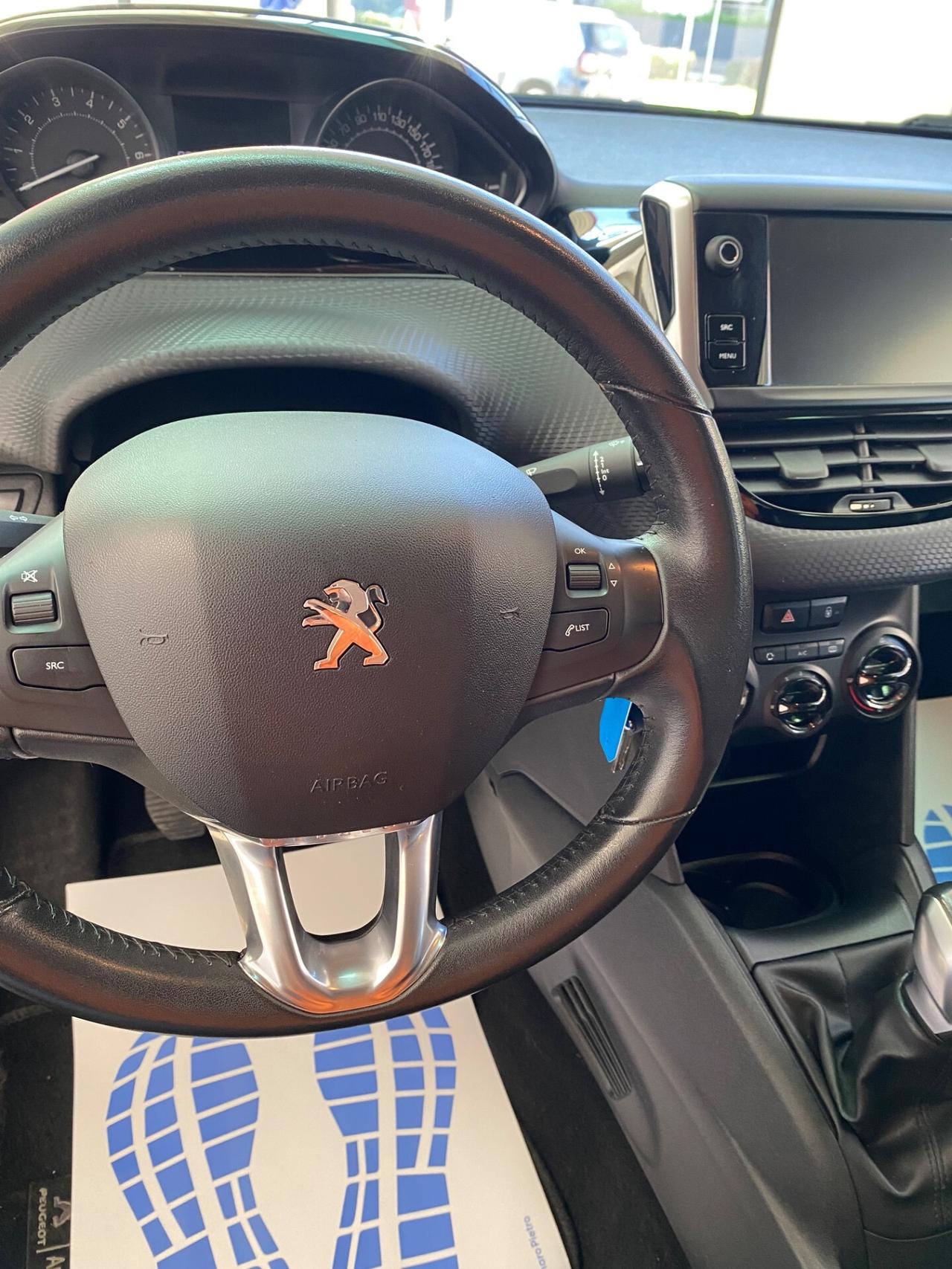 Peugeot 208 puretech Style