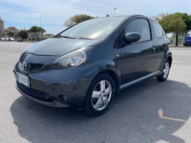 Toyota Aygo 1.0 3p 69cv APPENA TAGLIANDATA