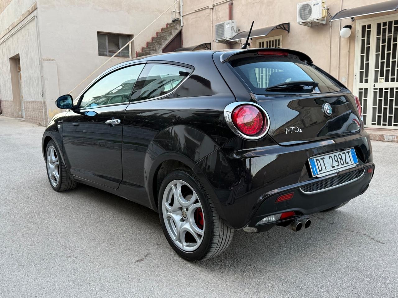 Alfa Romeo MiTo 1.6 JTD Distinctive Sport Pack