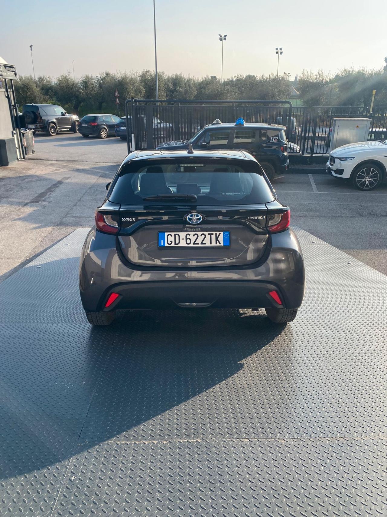Toyota Yaris 1.5 Hybrid 5 porte Business