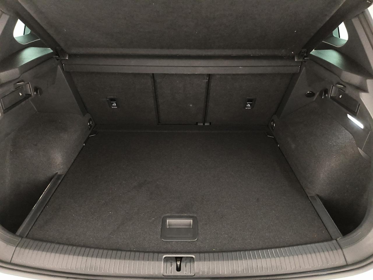 Volkswagen Tiguan 2.0 tdi r-line 150cv dsg