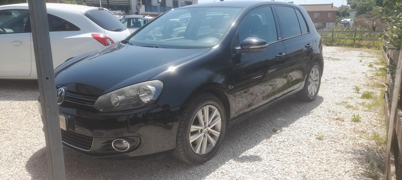 Volkswagen Golf 1.6 TDI DPF 5p. Highline