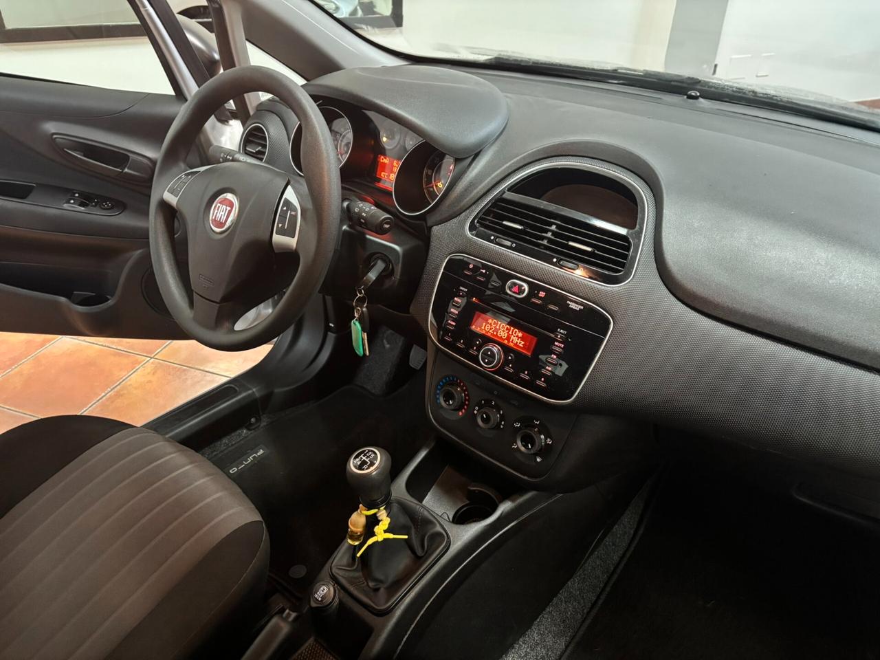 FIAT PUNTO 2018 1.2 BENZINA